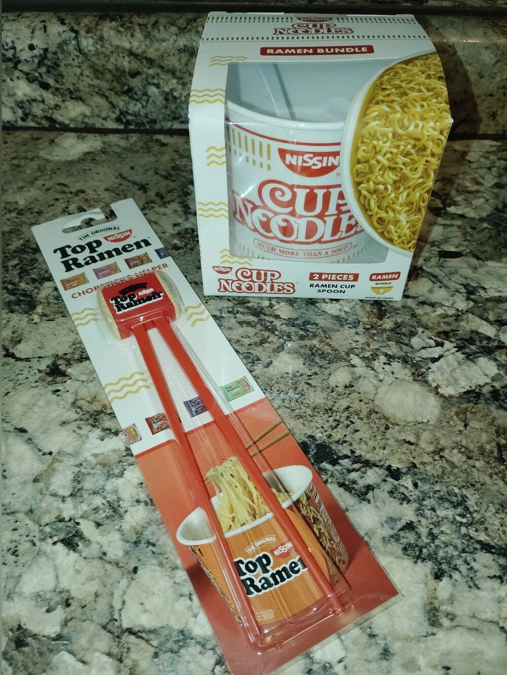 ramen issi cup
